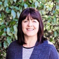 Lesley Colella