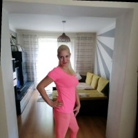 Ester Nitrová