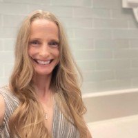 Amy Reif