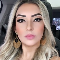 Alessandra Lara