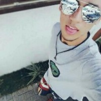 Izaac Farias