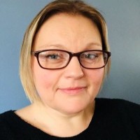 Iveta Scott