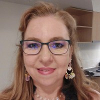 Claire Dunlop
