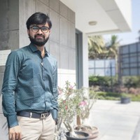 Vivek Lakhani