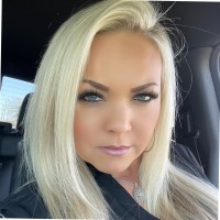 Courtney Kniatt