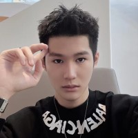 李江楠