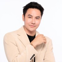 Michael Z.