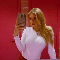 Caroline Petrov