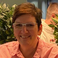 Tania Brüdern