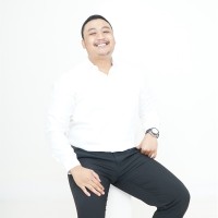 Hirzinda Rachmat Rinaldi Sparringa