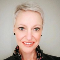 Caroline Knapen