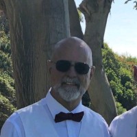 Kenneth Lesser