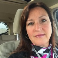 Stephanie Stange