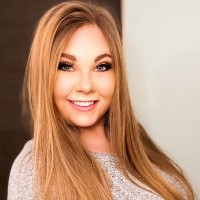 Robyn Lazell