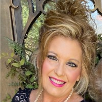 Vicki Winegeart