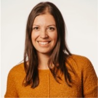 Lisa Iavarone-Aragona