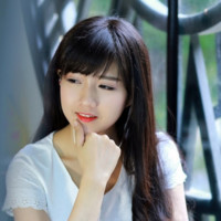 Vicky Nhung