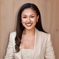 Arianna E. Thompson