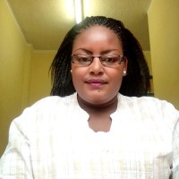 Essy Tee