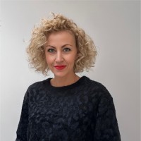 Jo Robertson