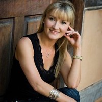 Anna Saluta