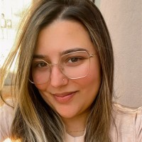 Maria Fernanda Esper Oliveira