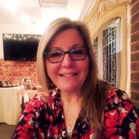Carole Dye