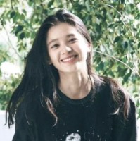 Vicky Lee