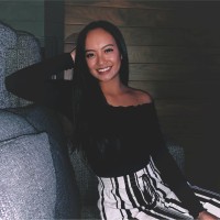 Yanna Zeng