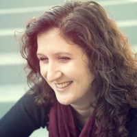 Julide Saltuklaroglu