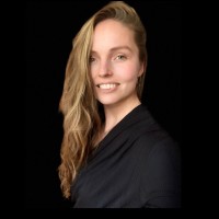 Lizz Van Huizen