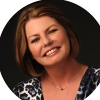 Dr Antoinette Braks PhD MCC