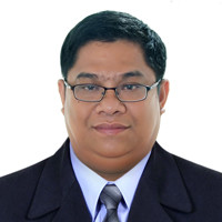 Mr Roberto Navales III