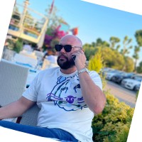 Cenk Sezer
