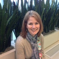 Paula Loehle