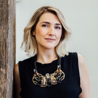 Juliana Decanine