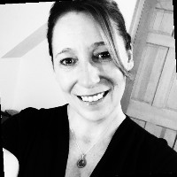 Kelly Hamilton