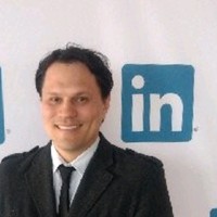 Julian R. Mujica Muñoz