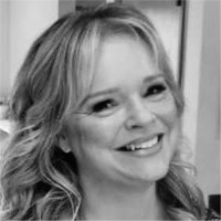 Suzanne Riccardi