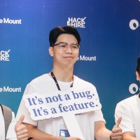 Việt Hoàng
