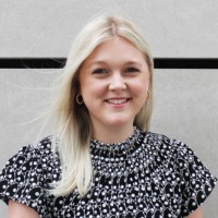 Caroline Kessinger, Iida