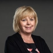 Sherry Bennett, Cip