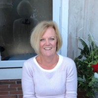 Jeannine Theall