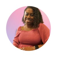 Lorena Queiroz Newsome