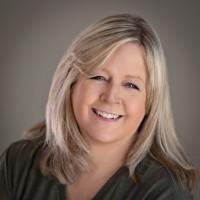 Lynn Bridges