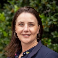 Elizabeth Helton