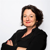 Elone Velthuijsen Van
