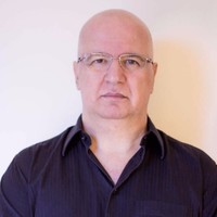 Olavo Figueiredo .'.