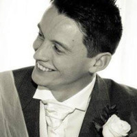 Darren W.