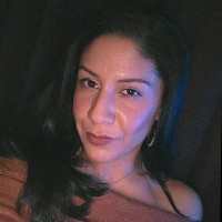 Adrienne Colón